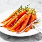 honey roasted carrots with thyme - featured image