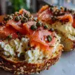 smoked salmon bagel - featured image